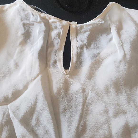 Judith & Charles sleeveless blouse - Picture 3 of 3